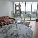Panoramic Cbd Views Penthouse